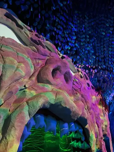 Unreal colors light up this mythical entrance.